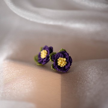 【聖誕玫瑰】 耳環 微鉤 針織 花 耳飾 耳夾 玫瑰 耳針