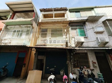 鳳山鳳仁路復古透天找有緣人需裝修無夾層｜高雄市鳳山區鳳仁路