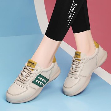 真皮小白鞋女2025年新款板鞋春秋季休閑女鞋子軟底舒適輕巧運動鞋