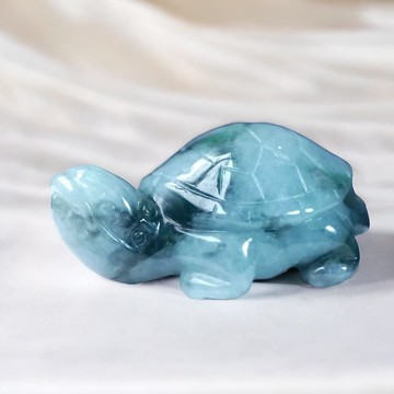 【吉祥‧長壽】飄綠花翡翠烏龜擺飾 | 天然緬甸玉翡翠A貨 | 送禮