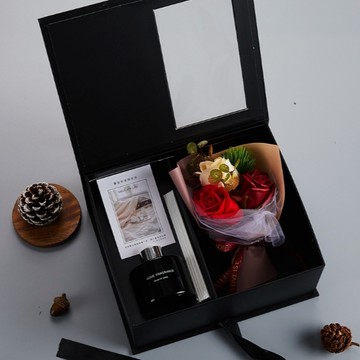 擴香禮盒花束【Giftpro 高定客製】香薰花藝套裝 擴香瓶禮盒 花束香氛禮盒 - 黑色熱戀後
