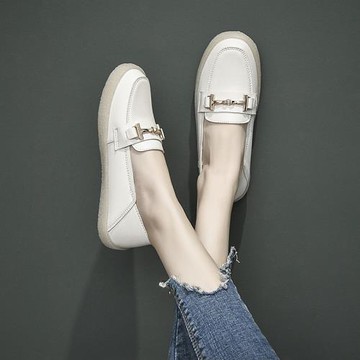 大碼女鞋41一43護士鞋胖腳寬肥腳一腳蹬孕婦鞋夏季2025新款豆豆鞋