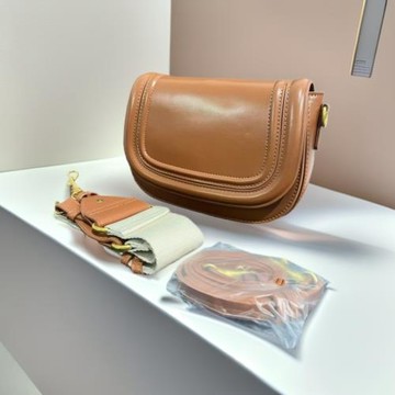 西班牙女包2025新款高質量馬鞍包磁扣翻蓋緝線裝飾斜挎包包跨境