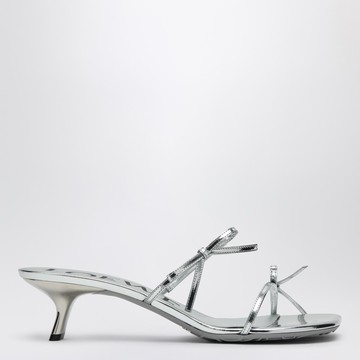 Petal sandal in metallic silver