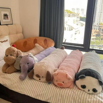 桃園出貨☘長條抱枕 長枕頭 可愛卡通動物抱枕女生睡覺夾腿長條枕床上靠墊沙發靠枕玩偶禮物 側睡神器 陪睡抱枕 IYET