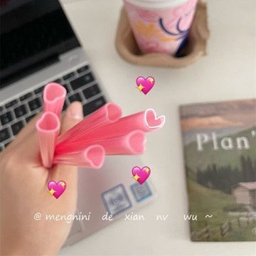 ⭐免運🌈臺灣有貨⭐韓國ins同款粉色愛心吸管創意造型一次性塑料吸管奶茶咖啡店通用【可開票】
