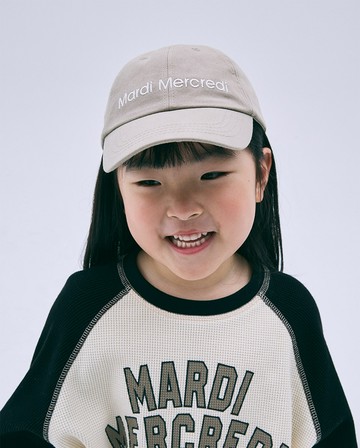 MARDI MERCREDI 童裝 刺繡棒球帽 米色 經典LOGO 象牙白文字 可調式 KIDS CAP MARDI MERCREDI LOGO