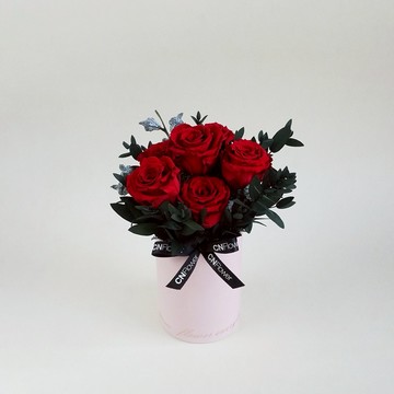 快速出貨🚀【CNFlower】ROSY LOVE 恆星花禮-紅  永生花 居家擺飾 裝飾 怎麼放都美