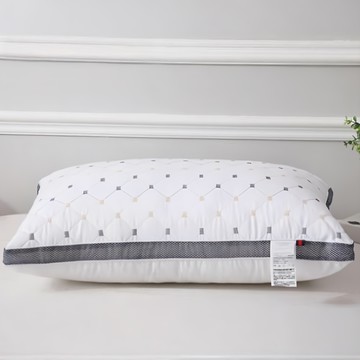 HONDONI 4D人體工學羽絲絨護頸枕 柔軟舒適 親膚透氣 高彈蓬鬆  74 x 48cm  白色  1個