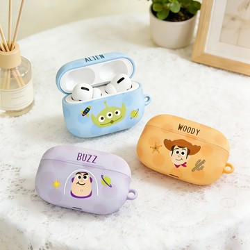 正版KA｜迪士尼 玩具總動員圓點風 AirPods耳機套 AirPodsPro3 AirPods3 防摔保護套 蘋果耳機套 三眼怪 胡迪 巴斯光年 Unicorn