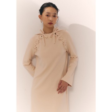 雙綁帶小高領洋裝 /奶油杏仁白