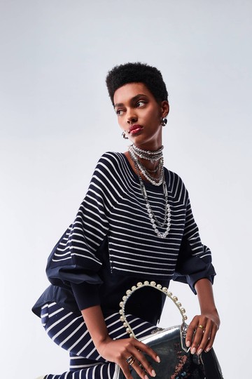 午夜藍異材質拼接針織上衣