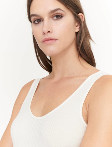 Sophia Body in Frost - Ninety Percent