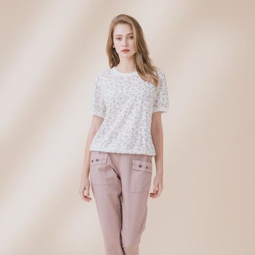 【YUTZUYA 優姿雅】滿版小花立體蕾絲上衣