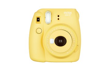 Fuji Cheki camera mini8N yellow
