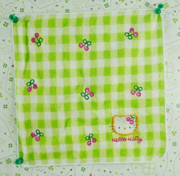 【震撼精品百貨】Hello Kitty 凱蒂貓 方巾/毛巾-綠色白格紋-櫻桃造型 震撼日式精品百貨