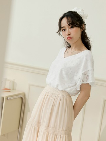 V領蕾絲雕花荷葉袖短袖上衣