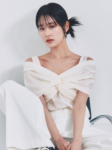 Kiko / Off-Shoulder Big Ribbon Blouse(3color)