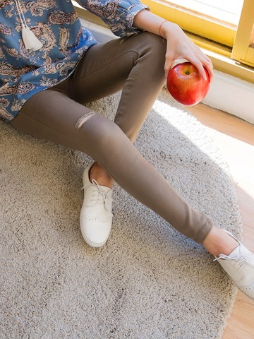 視覺細-5KG．3D立體塑型多色抓破魔法顯瘦褲