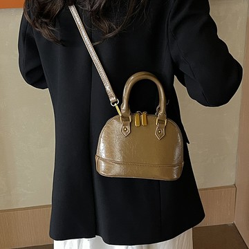 🔥臺灣出貨🔥側背包 手拎包 時尚複古單肩包包 女撞色流行手提洋氣斜挎貝殻包