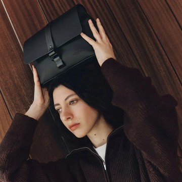 Gaston Luga Spläsh Crossbody Medium 中型斜肩/側背包 - 森林棕