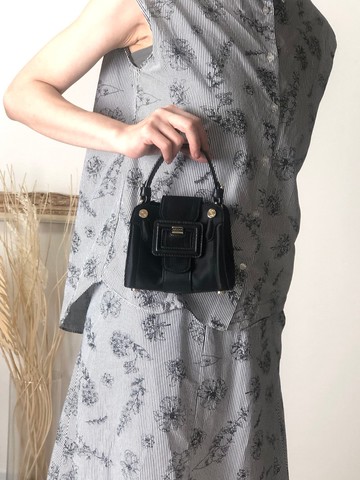 【 日本直送 名牌中古包 】CELINE 賽琳 手提包 黑色 釦環 緞面 迷你包 vintage wdsxbc