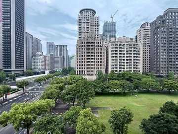 七期夏綠地公園 仁山山之道 毛胚+2平車｜台中市西屯區市政北五路