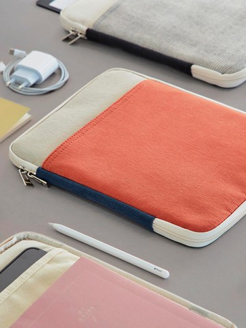 COSY IPAD POUCH (11) Cozy iPad pouch (11) (4 color