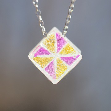 6月誕生石玻璃(月光石)項鍊 【可變更為香氛墜飾】【可選棉繩、Silver 925】【訂製生產】