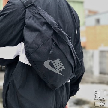 NIKE HIP PACK BAG 大LOGO 防潑水 大容量 大腰包 腰包 黑灰 / 米白 / 黑銀 王一博同款 BA5751-010 / 072