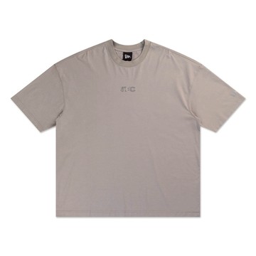 NEW ERA 男女 寬版短袖上衣 URBAN CORE NEW ERA 石灰 NE14891455