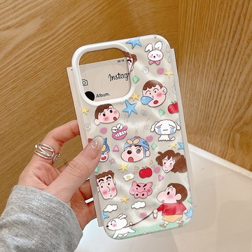 滿屏遛狗小新 適用蘋果17Promax手機殼iPhone16Plus軟殼15隕石紋理14大孔13波浪紋12趣味11保護殼