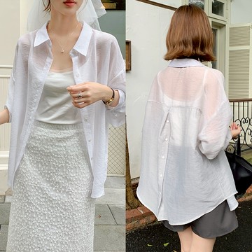 【HARPER】鬆弛感後開釦透膚襯衫 | 現貨 長袖上衣 襯衫 透膚 防曬【CLA11225J】