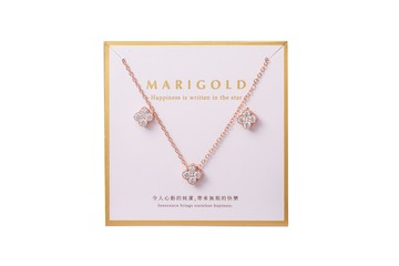 MARIGOLD ｜幸運守飾五彩能量鋯石玫瑰金幸運草項鍊耳環/手鍊二入禮盒組【MMS051】
