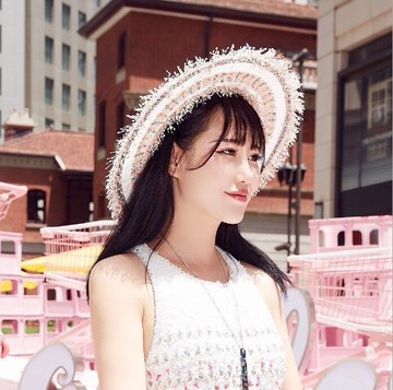 小香風網紅同款小香織帶流蘇邊草帽女夏沙灘遮陽帽子防紫外線1入