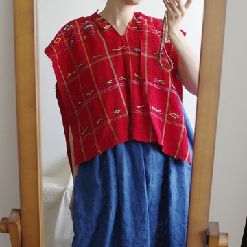 Vintage 瓜地馬拉手織布手工刺繡斗篷上衣Huipil