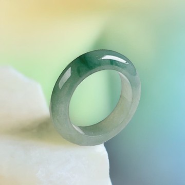 冰種飄綠花翡翠戒指戒圈 | 國際9圍 | 天然緬甸玉翡翠A貨 | 送禮