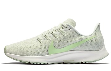 WMNS NIKE AIR ZOOM PEGASUS 36 LIGHT GREEN