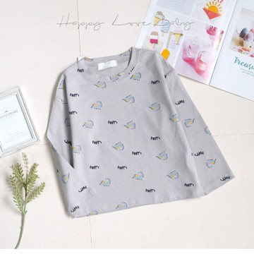 趣味繪畫滿版小恐龍淺灰薄棉長袖上衣 秋冬童裝 男童上衣 男童長袖 男童棉T 長袖上衣 秋冬上衣