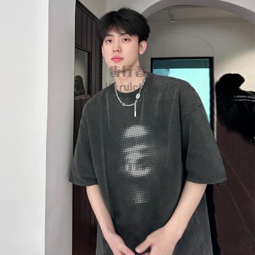 美式西海岸復古人像印花短袖男生夏季寬鬆做舊小領口重磅T恤【步行者戶外生活館】