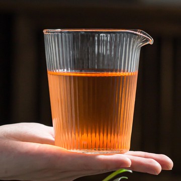 豎紋玻璃公道杯家用加厚玻璃耐高溫茶海分茶器功夫茶具公道杯單個