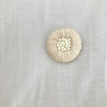 花朵胸針