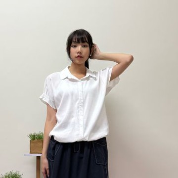 Hana-Mokuba花木馬日系女裝縮口造型襯衫_米白