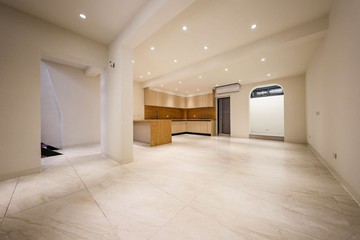 百萬裝潢等級/稀有四房四陽台/低奢車墅｜高雄市楠梓區興盛街