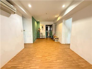 琉森湖高樓三房坡平車位｜新北市汐止區建成路