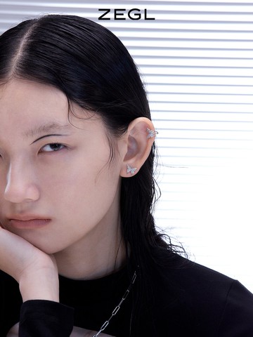 ZEGL蝴蝶耳釘女小眾設計感高級耳環耳夾無耳洞耳骨夾耳飾品套裝