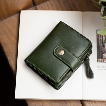 E7TH. 扣式小巧時尚中夾(074349cd)綠