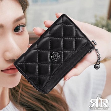 2R 綿霜羊皮 Sherry 菱格側拉式零錢卡片夾 經典黑