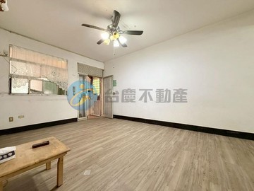 公寓55-雄中旁 | 三鳳中街商圈4樓公寓4｜高雄市三民區更新街