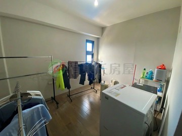 A4冬山河旁6年屋3套房收租可停車華廈4F｜宜蘭縣冬山鄉武淵三路